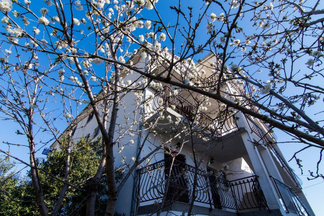 Apartments Jozic 希杰·弗朗吉卡 外观 照片