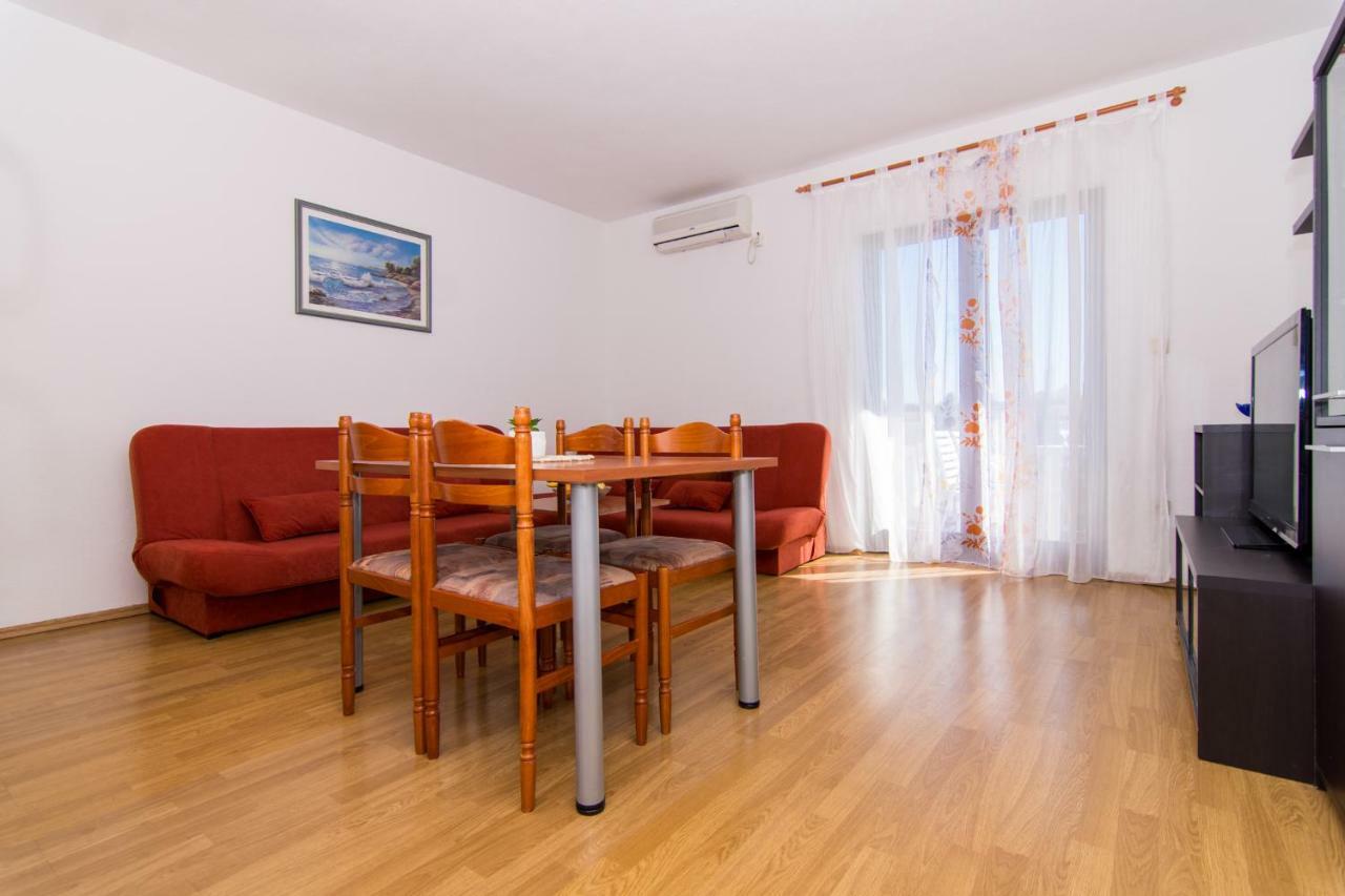 Apartments Jozic 希杰·弗朗吉卡 外观 照片
